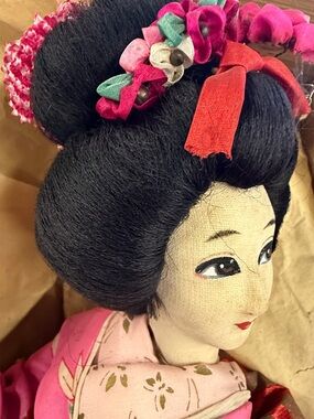 Vntg (Late 40's-Mid 50s) Hand Made, Sewn, and Painted Silk Geisha Doll